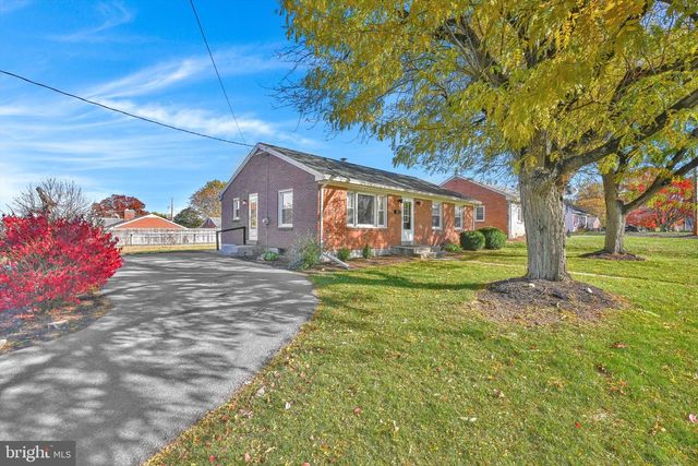 900 STATE DR, Lebanon, PA 17042