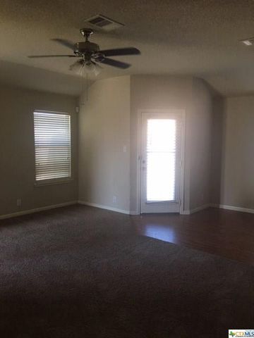 223 Teron DR, San Marcos, TX 78666