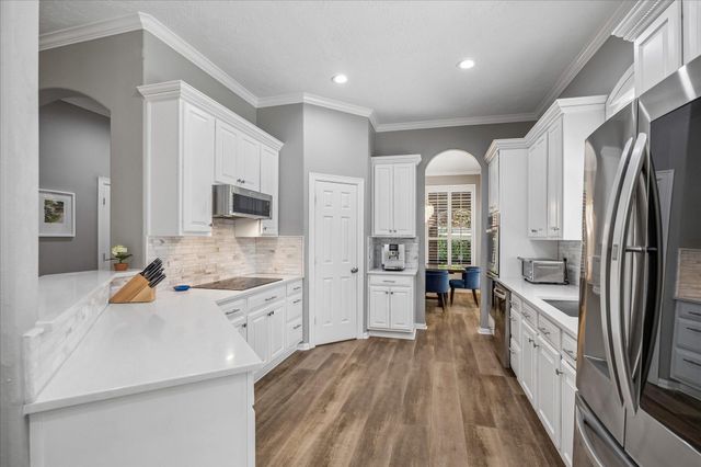 119 Misty Harbor Drive, Montgomery, TX 77356