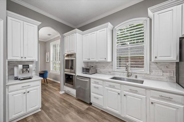 119 Misty Harbor Drive, Montgomery, TX 77356