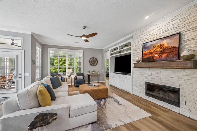 119 Misty Harbor Drive, Montgomery, TX 77356