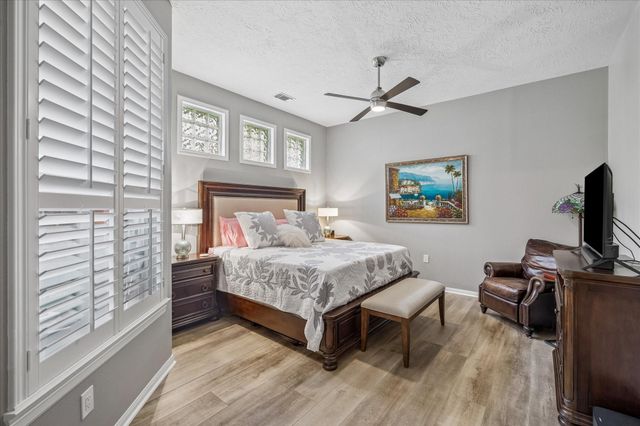 119 Misty Harbor Drive, Montgomery, TX 77356