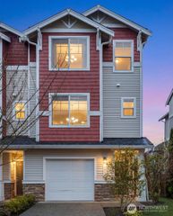 401 126th Place SE #B, Everett, WA 98208