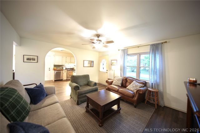 1117 W Atlanta Court, Broken Arrow, OK 74012