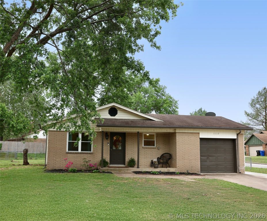 1117 W Atlanta Court, Broken Arrow, OK 74012