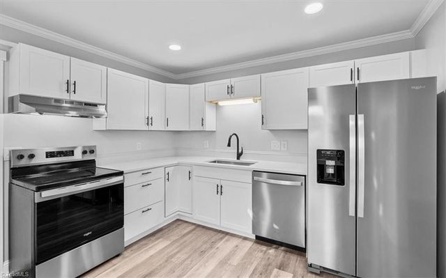 1501 Earl Drive, Greensboro, NC 27406