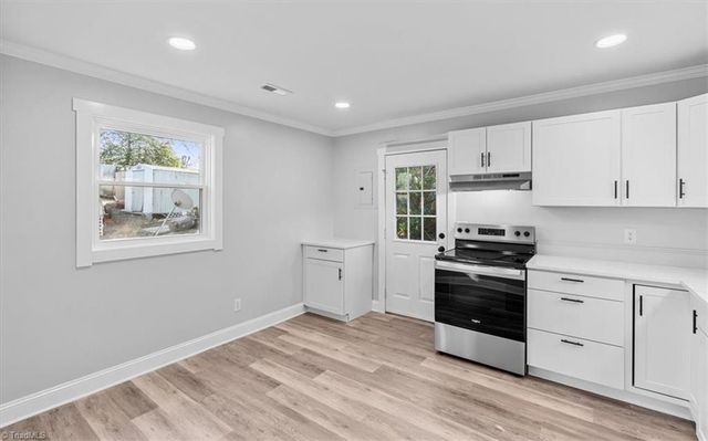 1501 Earl Drive, Greensboro, NC 27406