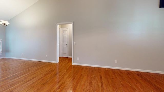 826 Boatman Rd, Cookeville, TN 38506