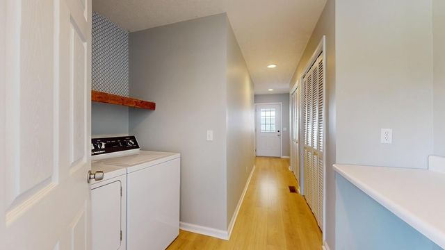 826 Boatman Rd, Cookeville, TN 38506
