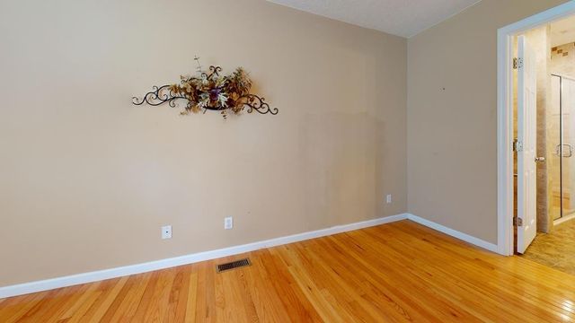 826 Boatman Rd, Cookeville, TN 38506