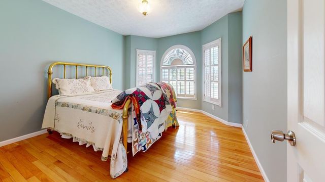 826 Boatman Rd, Cookeville, TN 38506