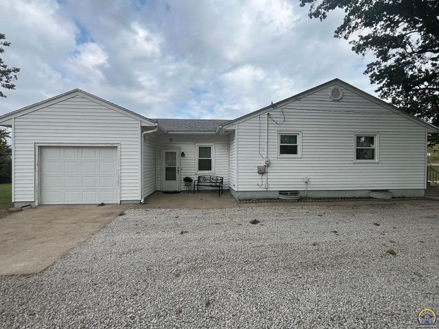 3903 SW Burlingame RD, Topeka, KS 66609