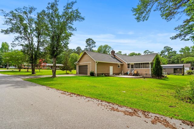 4935 Meadow St., Loris, SC 29569