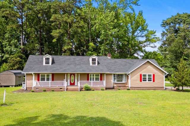 4935 Meadow St., Loris, SC 29569