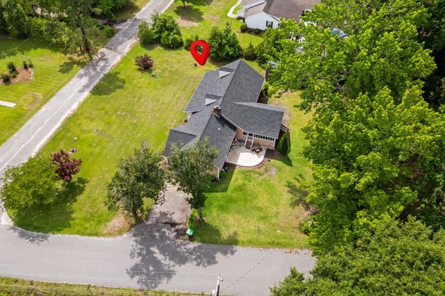 4935 Meadow St., Loris, SC 29569