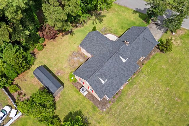 4935 Meadow St., Loris, SC 29569