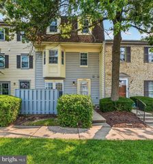 13143 MUSICMASTER DR #127, Silver Spring, MD 20904
