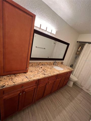 5587 DEVONBRIAR WAY J105, Orlando, FL 32822