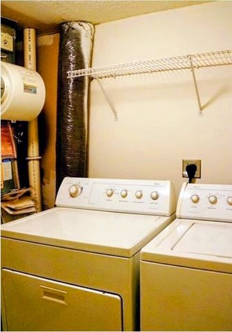 2332 Eagle Trace Lane, Woodbury, MN 55129