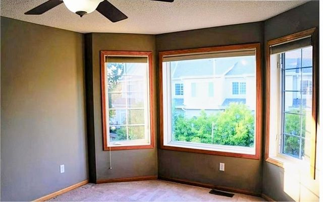 2332 Eagle Trace Lane, Woodbury, MN 55129