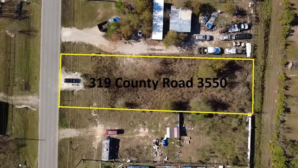 319 County Road 3550, Cleveland, TX 77327