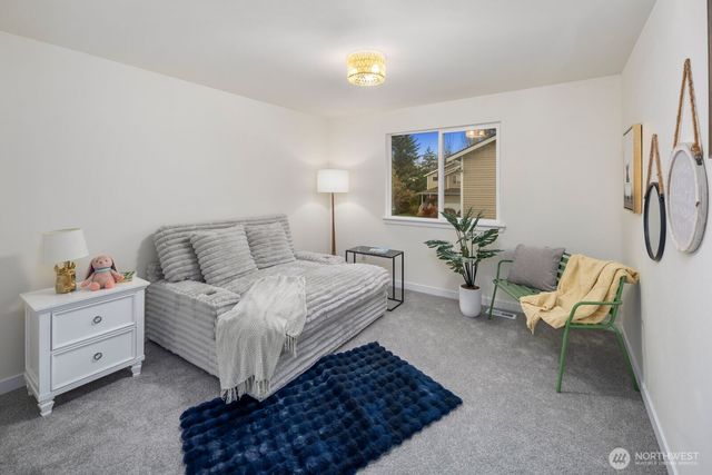 1211 176th Place SW, Lynnwood, WA 98037