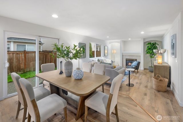 1211 176th Place SW, Lynnwood, WA 98037