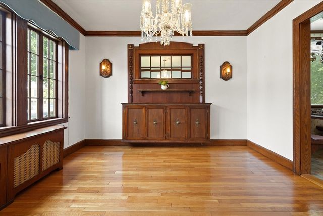 9 Mayfield Rd, Belmont, MA 02478