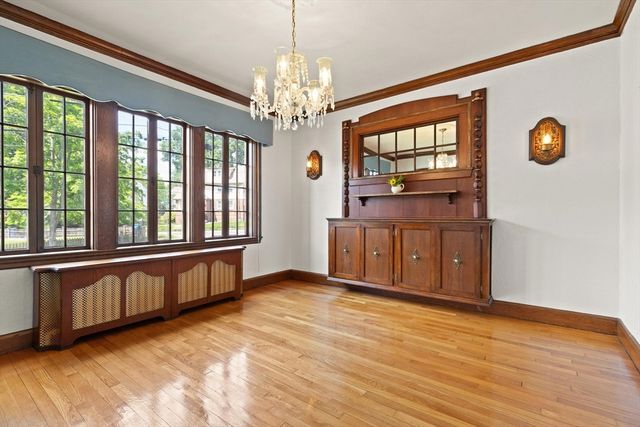 9 Mayfield Rd, Belmont, MA 02478