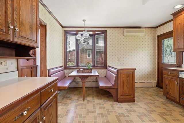 9 Mayfield Rd, Belmont, MA 02478