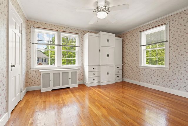 9 Mayfield Rd, Belmont, MA 02478