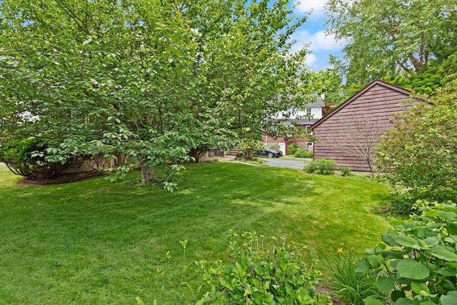 9 Mayfield Rd, Belmont, MA 02478