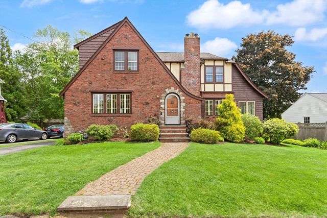 9 Mayfield Rd, Belmont, MA 02478
