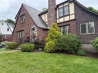 9 Mayfield Rd, Belmont, MA 02478