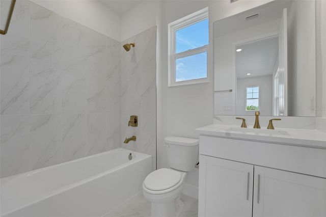 7470 SEA MANATEE STREET, Parrish, FL 34219