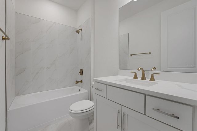 7470 SEA MANATEE STREET, Parrish, FL 34219