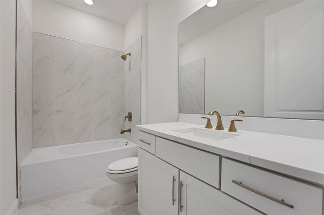 7470 SEA MANATEE STREET, Parrish, FL 34219