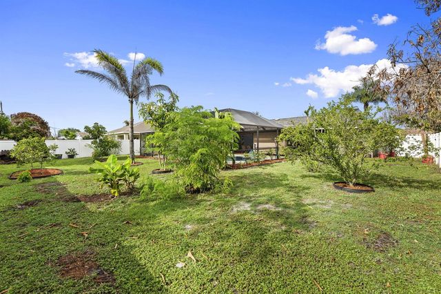 766 SW Byron Street, Port St. Lucie, FL 34983