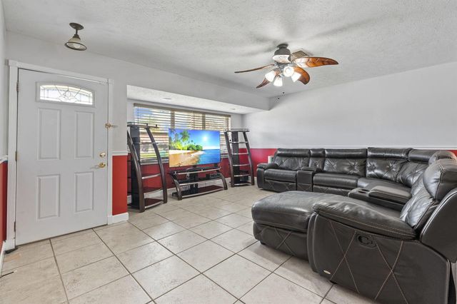 766 SW Byron Street, Port St. Lucie, FL 34983