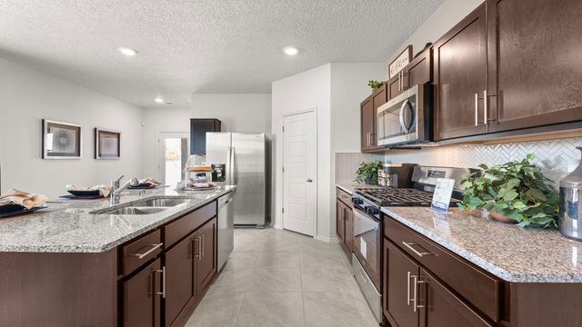 2836 Cantara Lane SW, Albuquerque, NM 87121