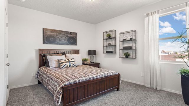 2836 Cantara Lane SW, Albuquerque, NM 87121