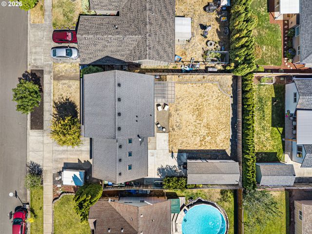 6030 ST HELENA St, Eugene, OR 97402