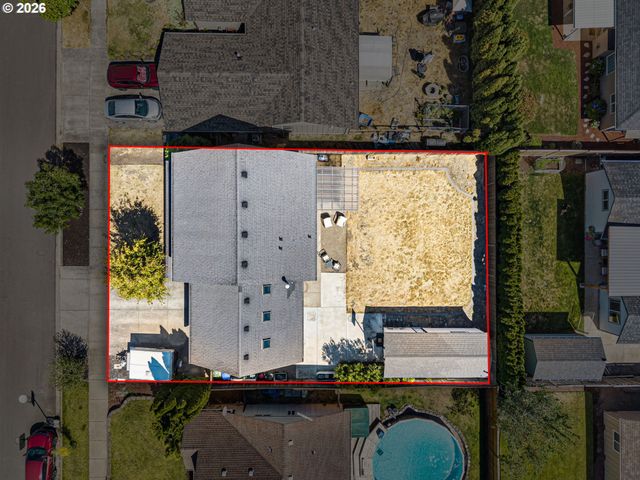 6030 ST HELENA St, Eugene, OR 97402
