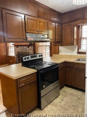 395 N Gaines Street, Southern Pines, NC 28387