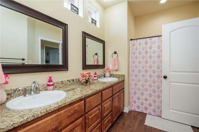7350 Allman Dr, Corpus Christi, TX 78414