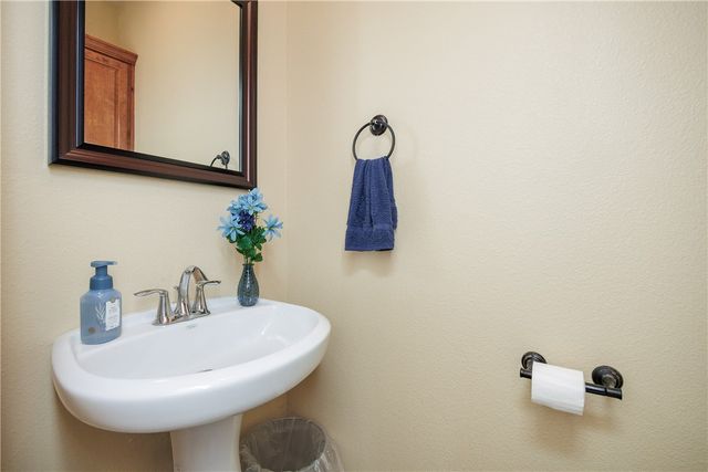 7350 Allman Dr, Corpus Christi, TX 78414
