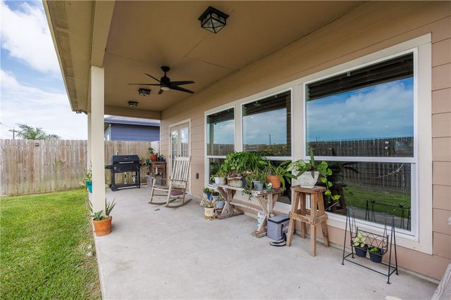 7350 Allman Dr, Corpus Christi, TX 78414