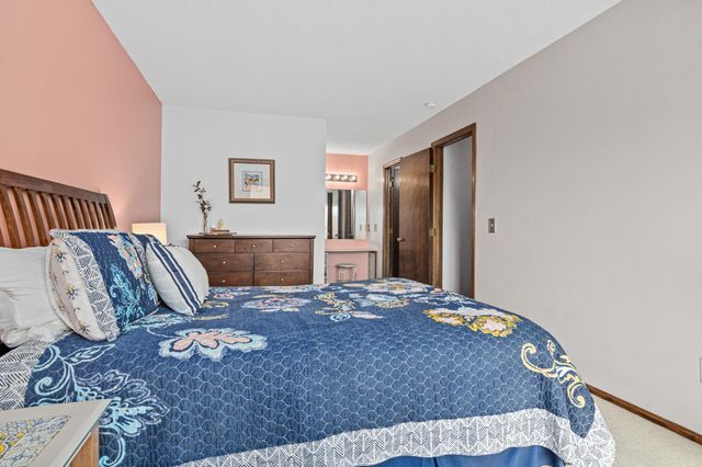 11791 88th Avenue N, Maple Grove, MN 55369
