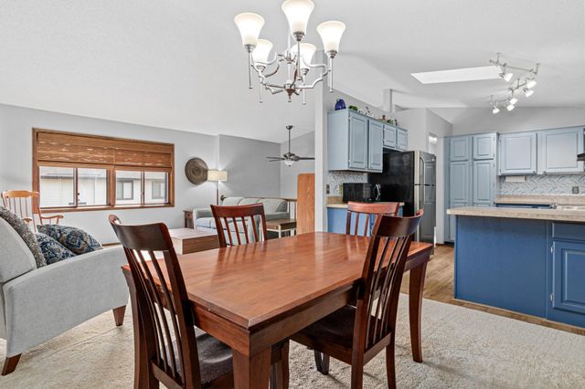 11791 88th Avenue N, Maple Grove, MN 55369