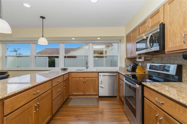 4712 PERIDIA BOULEVARD E, Bradenton, FL 34203